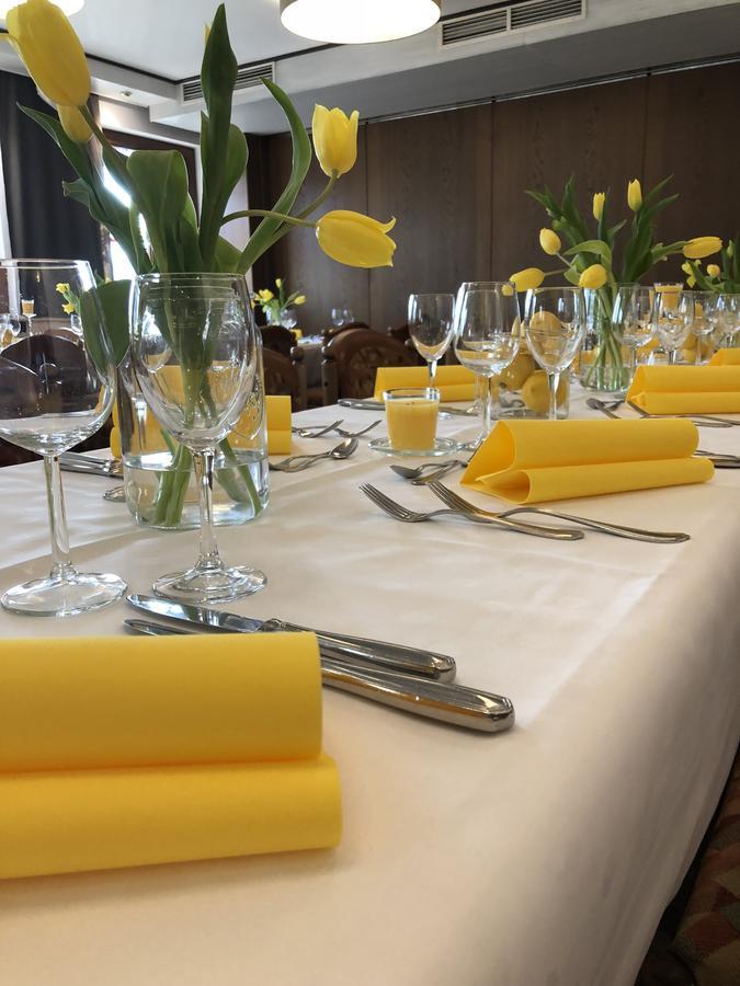 Hotel-Restaurant Lowen Süßen 외부 사진
